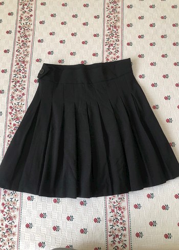 Bershka Siyah Pilili Pamuk Mini Etek