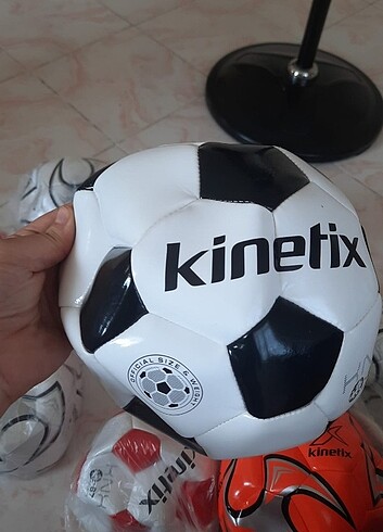 Futbol topi