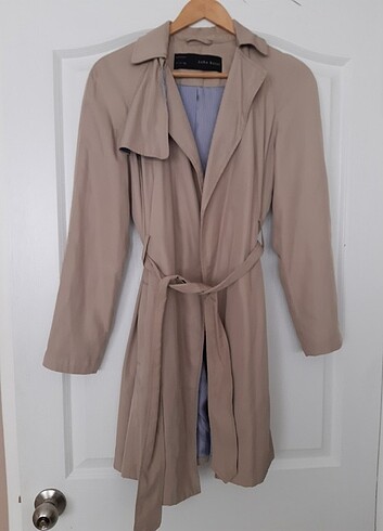 ZARA TRENCHCOAT