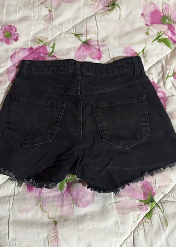 Düğmeli Siyah Mini Denim Şort - Görsel 2