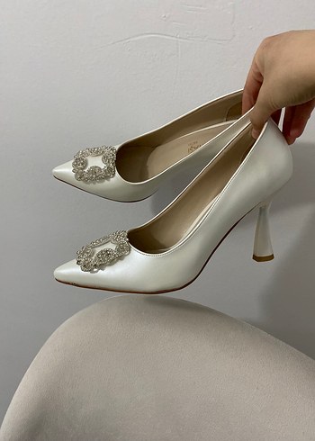 Nişantaşı Taşlı İnce Topuk Abiye Ayakkabı - Görsel 2