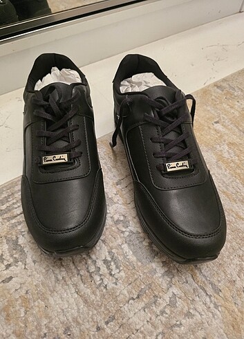 42 Beden siyah Renk Pierre Cardin Sneakers Ayakkabı