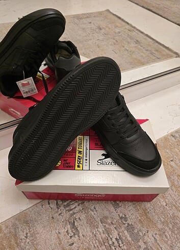 42 Beden Slazenger sneaker ayakkabı