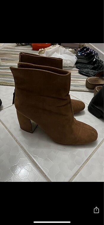 39 Beden Bershka Bot