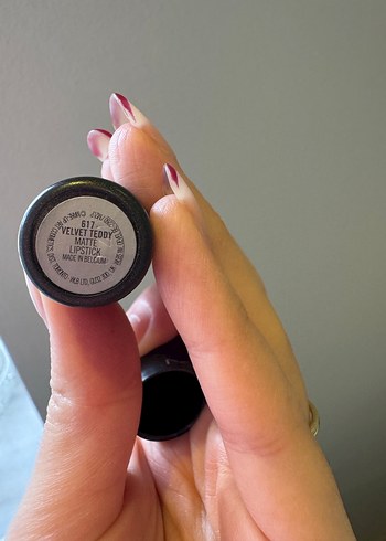 MAC MAC ruj velvet teddy