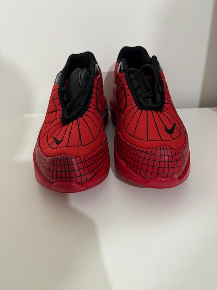 Kırmızı Bağcıklı Spor Ayakkabı - Görsel 3