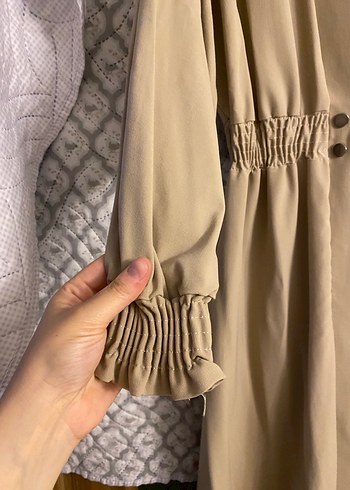 40 Beden camel Renk Bej Düğmeli Uzun trenç