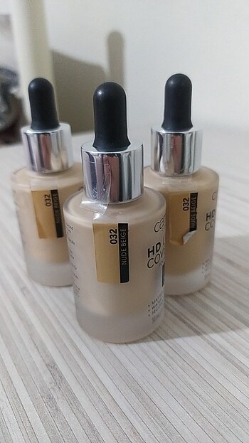 Catrice SERUM FONDÖTEN 