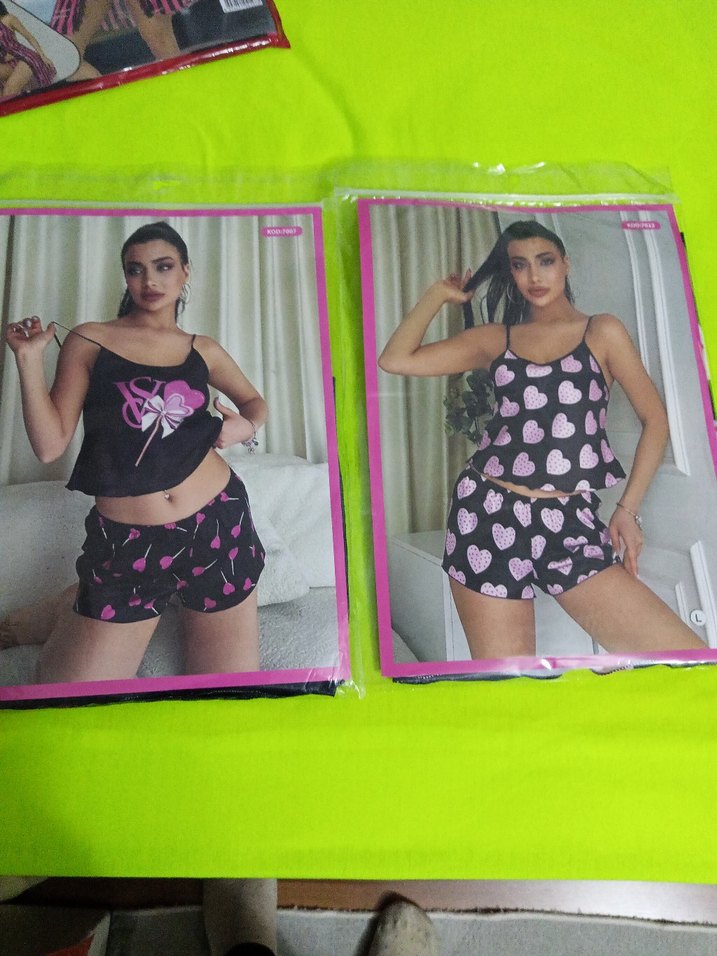 Pembe Baskılı Mini Kadın Pijama Takımı - Görsel 3