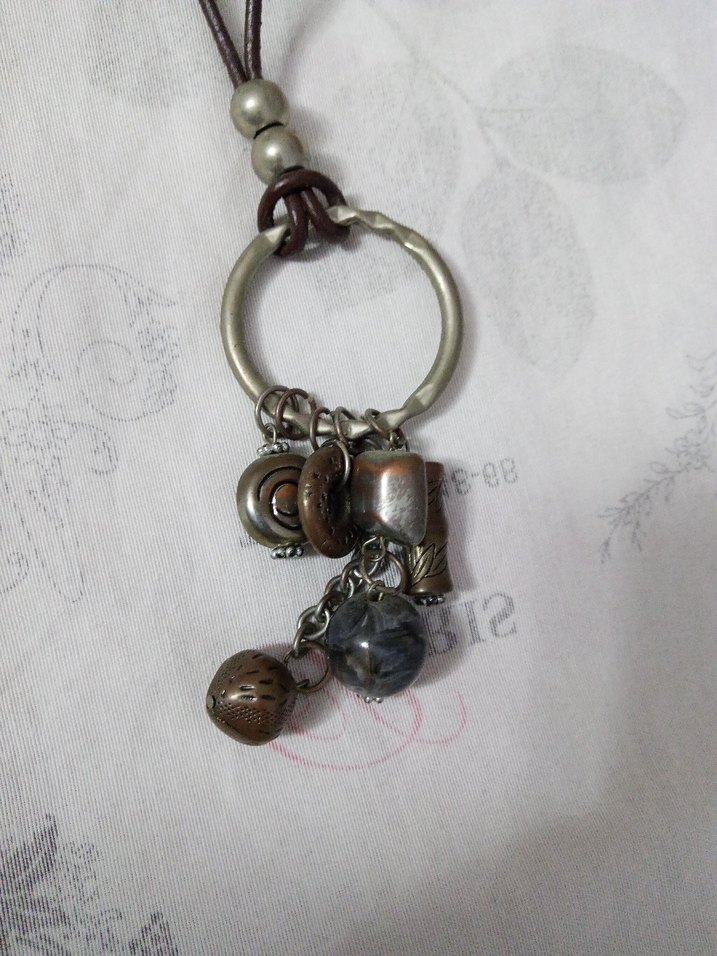 Bohem Tarz Uzun Bej Yılan Desenli Püsküllü Kolye - Görsel 2