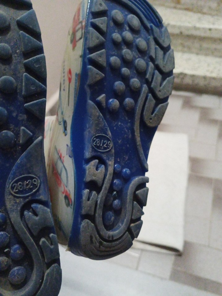 Çocuklar için renkli baskılı lastik çizme - Görsel 2