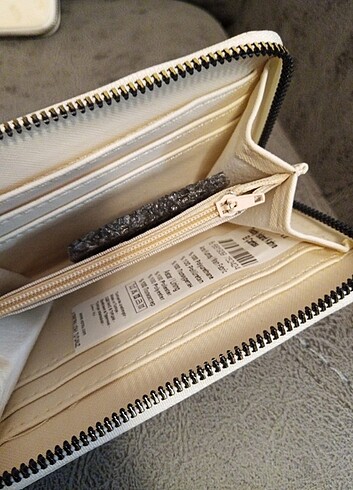 Orta boy etiketli cüzdan  - Görsel 2