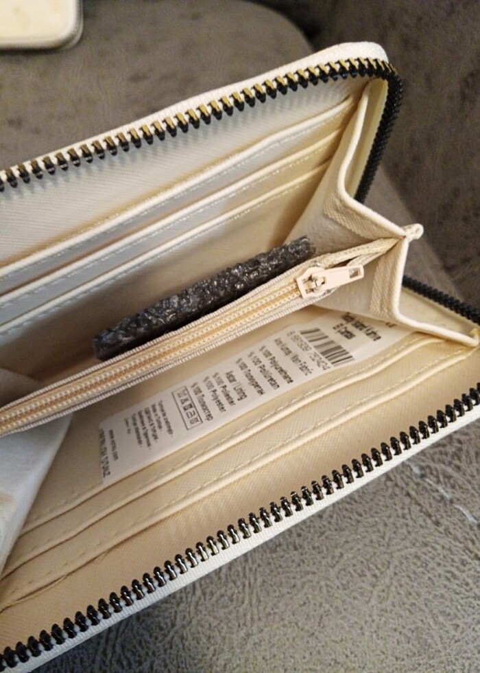 Orta boy etiketli cüzdan  - Görsel 2