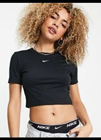 NIKE CROP