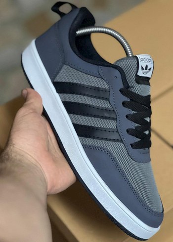 Gri Adidas Erkek Spor Ayakkabı