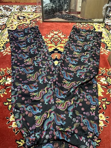 36 Beden siyah Renk Saten farklı bol pantolon