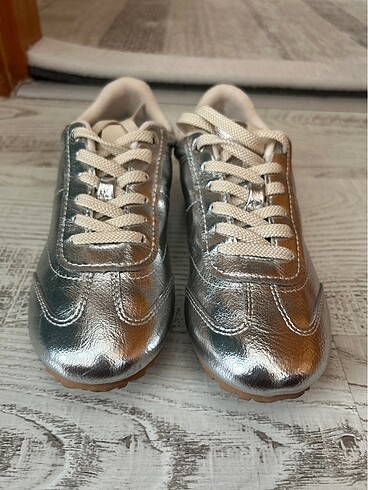 Stradivarious Gümüş Sneaker