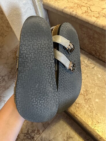 37 Beden çeşitli Renk Sandalet ve Spor Ayakkabı