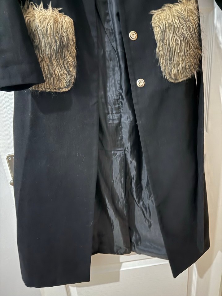 Kürk Detaylı Siyah Süet Kadın Kaban - Görsel 2