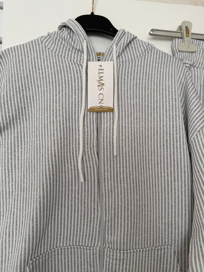 Gri Çizgili Kadın Keten Eşofman Takımı - Görsel 4