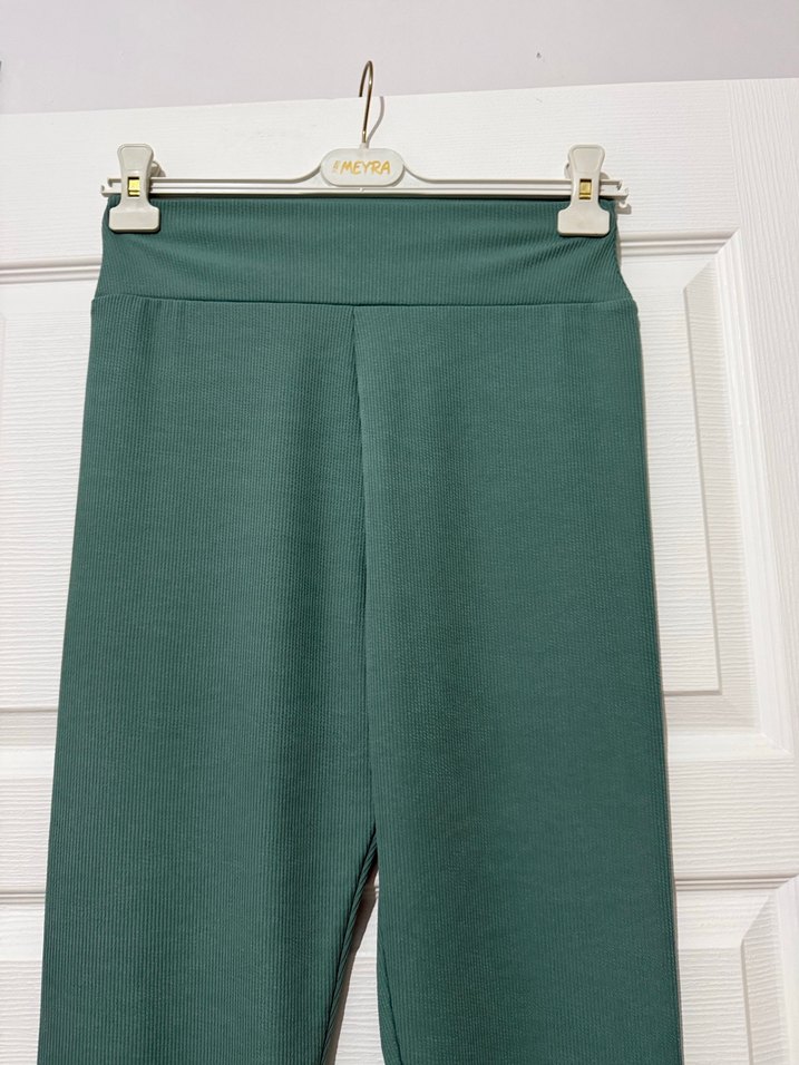 Kadın Yeşil Kuşaklı Tayt - Görsel 2