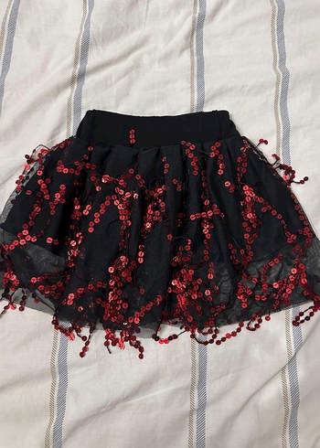 Kırmızı Nakışlı Gotik Kız Eteği