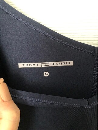 m Beden Tommy Hilfiger Lacivert Askılı Bluz