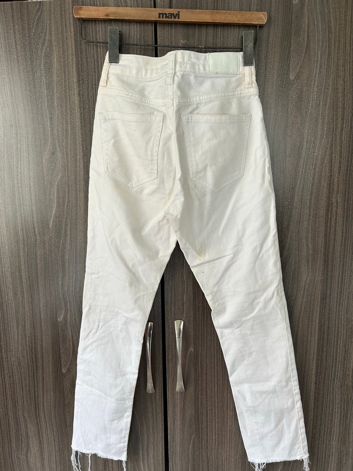 Ekru Yüksek Bel Straight  Kesim Jean 25/26 — görsel 5/6