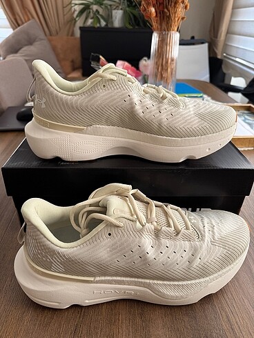 Diğer Under Armour Hovr Infinite Pro
