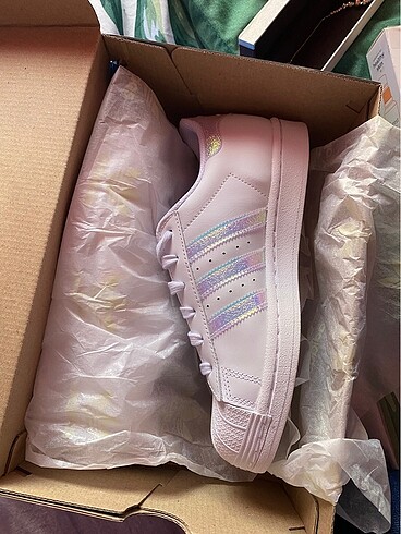 Adidas Superstar Hologram