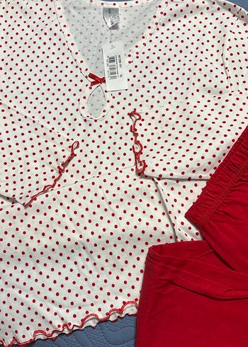 Uzun Kollu Kırmızı Puantiyeli kadın Pijama - Görsel 3