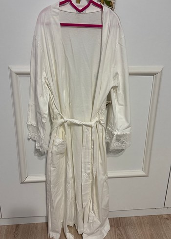Beyaz Gecelik Sabahlık takım - Görsel 5