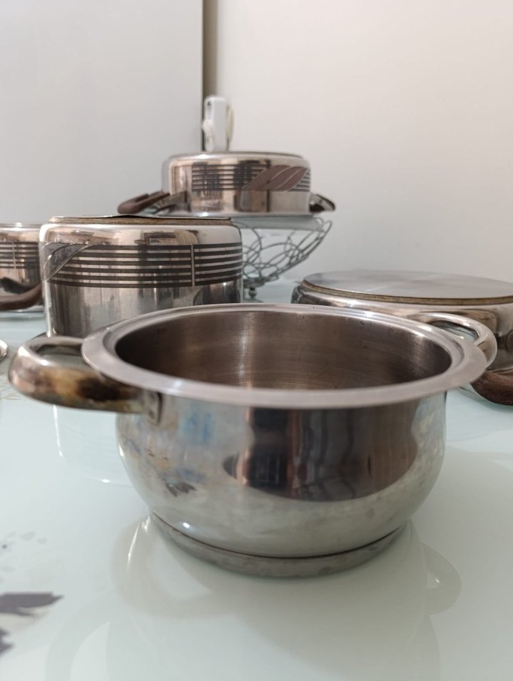 Parlak Gri Çelik Tencere - Görsel 2