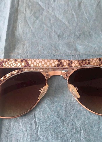 Parlak Payetli Bej Kadın Güneş Gözlüğü - Görsel 5