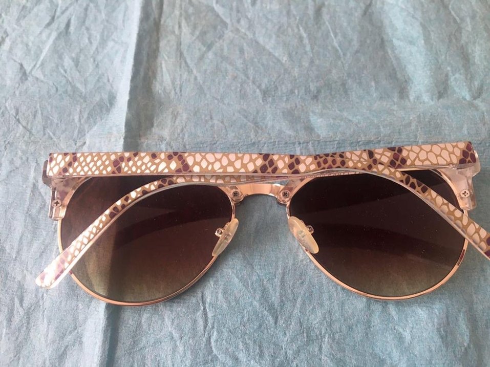 Parlak Payetli Bej Kadın Güneş Gözlüğü - Görsel 5