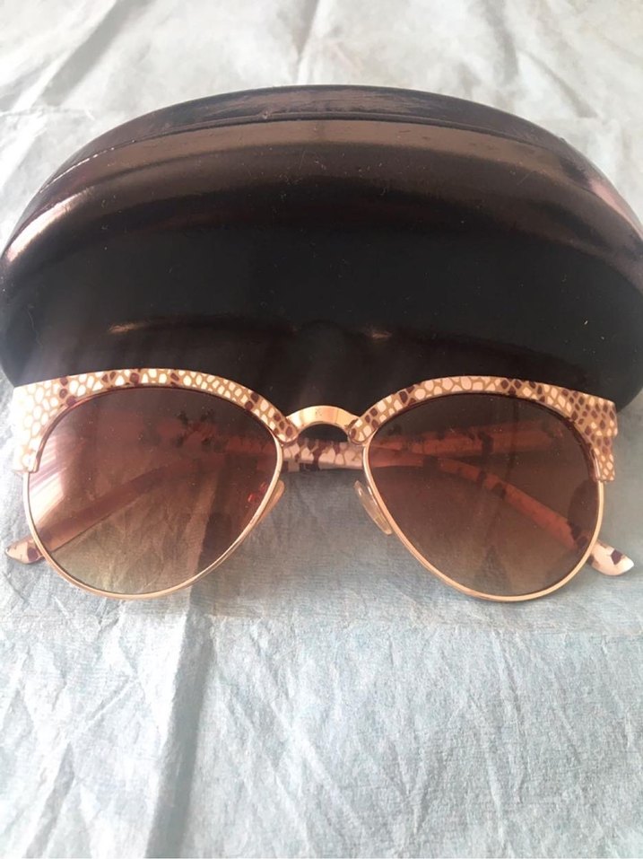 Parlak Payetli Bej Kadın Güneş Gözlüğü - Görsel 2