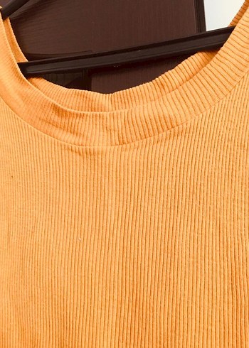 Bej Kadın Fitted Midi Kolsuz Tişört - Görsel 2