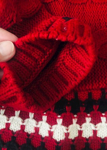 Kısa Kollu Kırmızı Örgü Boğazlı Kazak - Görsel 4