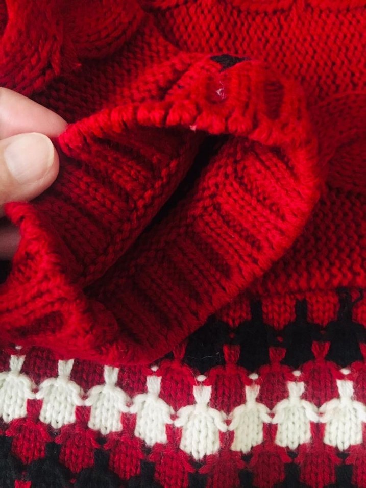 Kısa Kollu Kırmızı Örgü Boğazlı Kazak - Görsel 4