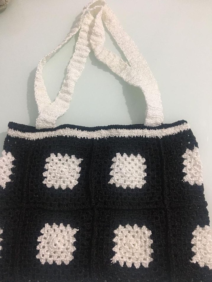 Siyah Beyaz Kareli Örgü Kadın Çanta - Görsel 4