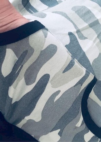 Kolsuz Kamuflaj V Yaka Kadın Yelek - Görsel 8