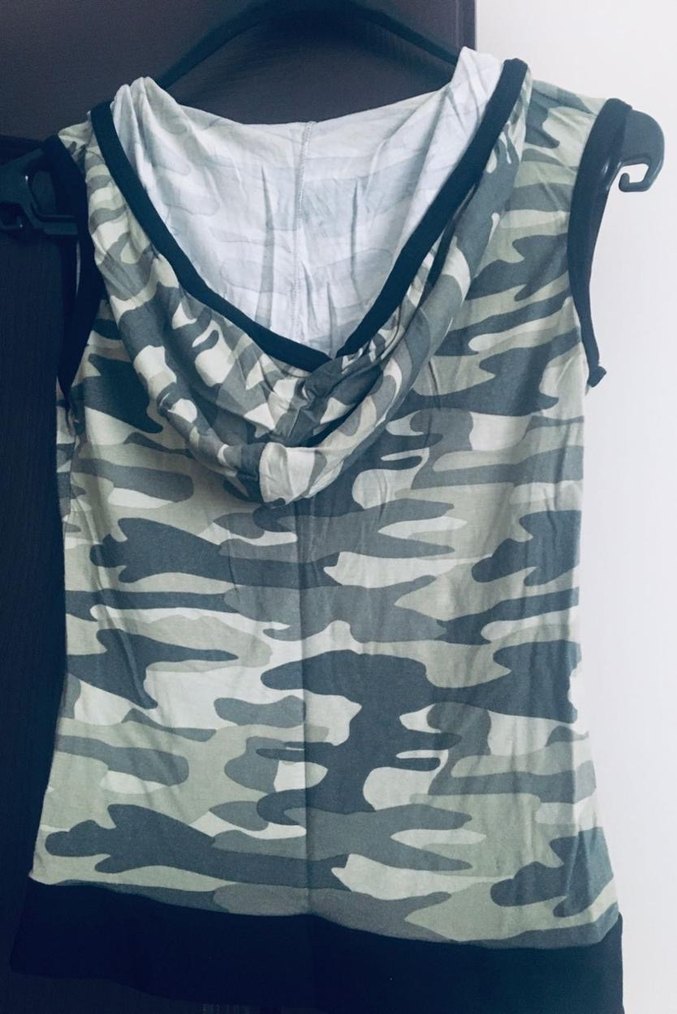 Kolsuz Kamuflaj V Yaka Kadın Yelek - Görsel 5