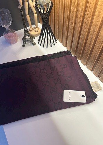 Gucci Gucci %100 İthal İpek Şal Barkodlu
