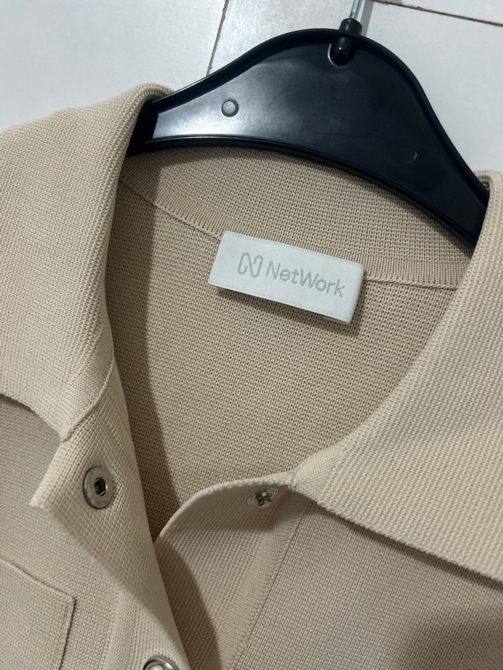 Düğmeli Kısa Bej Kadın Ceket - Görsel 3