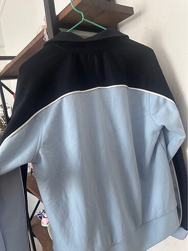 m Beden mavi Renk Lacoste orjinal sweat