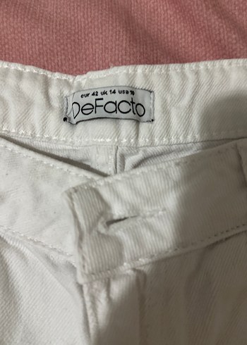 Defacto Beyaz Pamuklu Mini Kot Şort