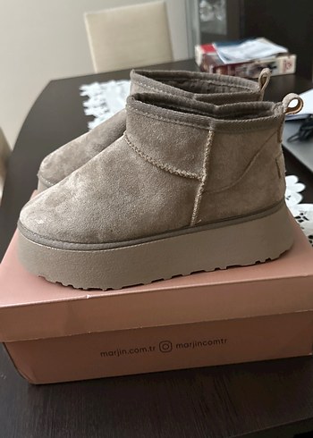 Bej Süet Kadın Dolgu Topuk Bot - Görsel 2