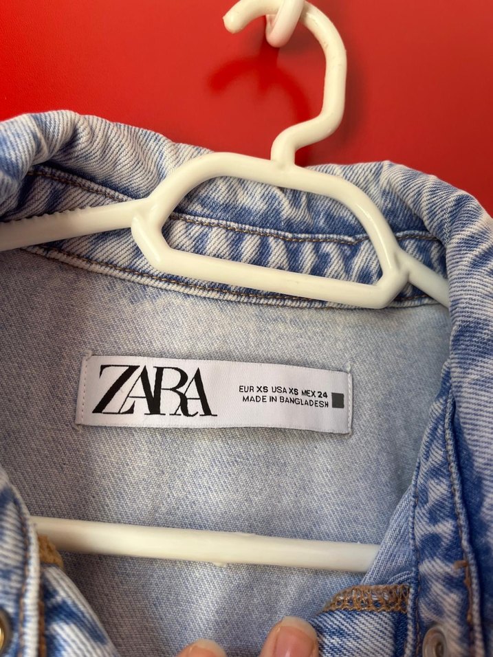 Düğmeli Kot Mini Tulum - Görsel 4