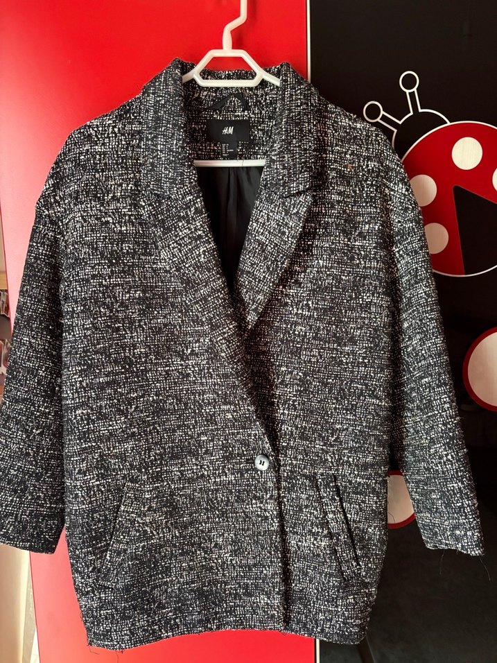 Gri Düğmeli Kadın Kaban - Görsel 2