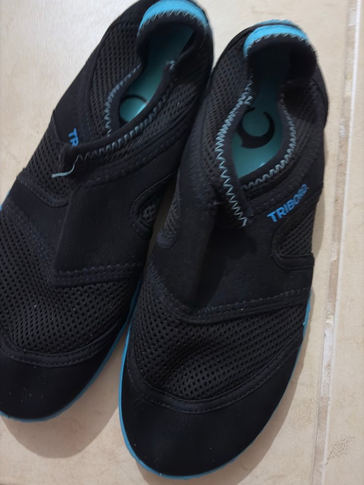 Erkek Çocuk Mavi Siyah Cırtlı Terlik - Görsel 2